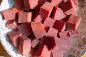 娱乐吃瓜酱一百块钱蛋糕,揭秘明星们的甜蜜秘密